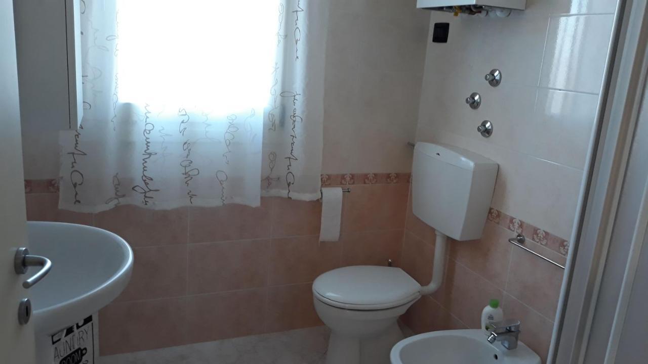 Delle Rose Apartment Eraclea Mare Exterior foto